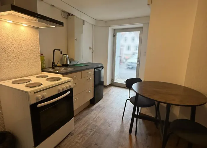 Apartment In Kueche, Bad, Schlafen
