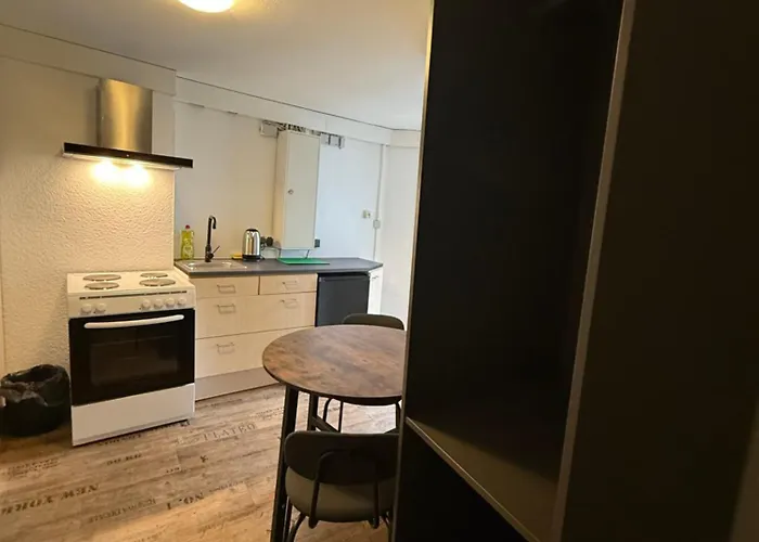 All In Apartments Kueche, Bad, Schlafen 维尔茨堡